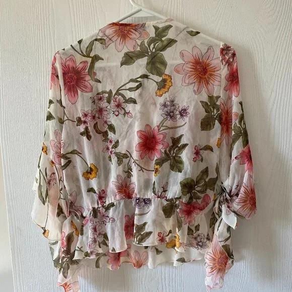Guess Floral Top - Picture 3 of 7